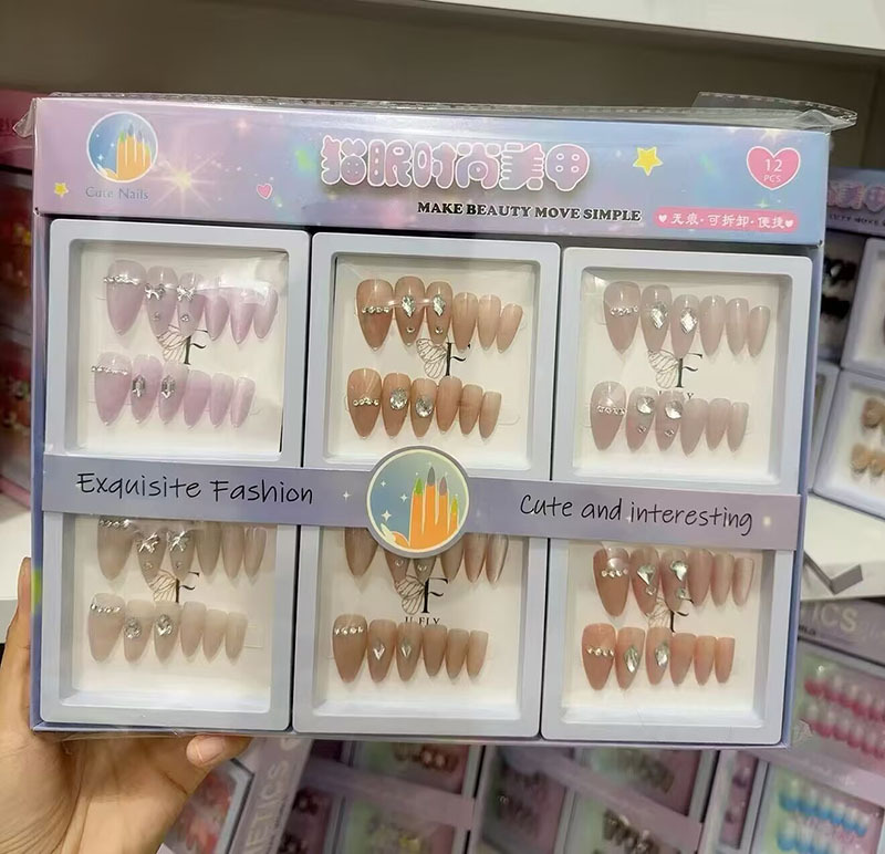 Uña de vestir impresión de ojo de gato manicure pegatinas de gel de goma de vestir estudiantes caricaturas lindas desmontables de vestir pony de uñas