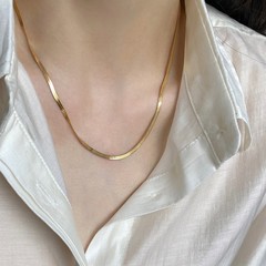 金色鎖骨素鎖平形蛇骨鎖ネックレス女メッキ18k金insシンプル高級感蛇骨鎖ネックレス