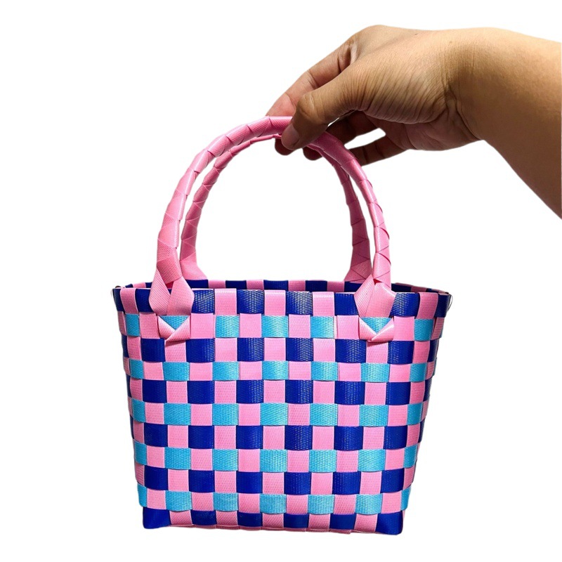 2024 summer fresh color matching gift basket handbag plastic woven bag vegetable basket beach bag