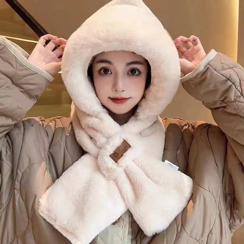 Bufandas y sombreros en otoño y invierno de peluche caliente engrosado imitación de pelo de conejo lindo sombrero protector de orejas en 2024 para mujeres