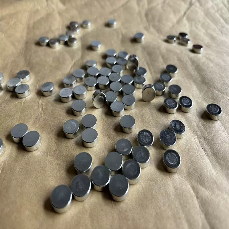 φ12x4mm圆形加重铁 配重块 加重铁块 条形 圆形配重块 配重铁