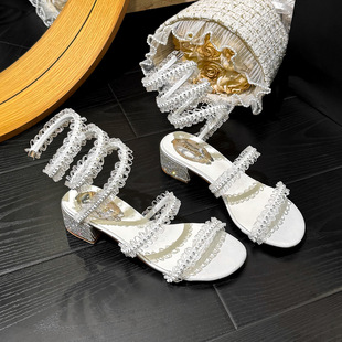 �ļ��¿�ٴ�ˮ荴ָ��p�@��Ь����¶ֺ��ŮЬ����r�b�и�ŮЬ