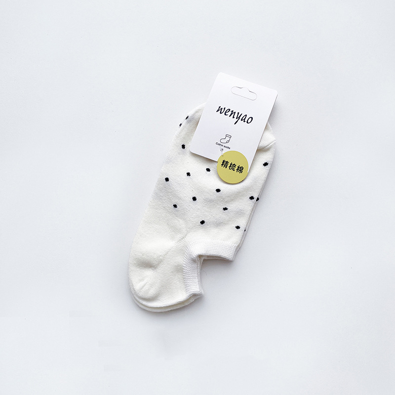 Calcetines de barco calcetines invisibles calcetines de verano damas al por mayor calcetines de algodón sólido no se caen talón delgado boca ligera calcetines de mujer