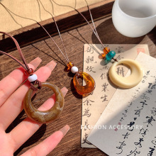 圆环吊坠长款项链女简约百搭高级感毛衣链秋冬树脂小众卫衣链配饰