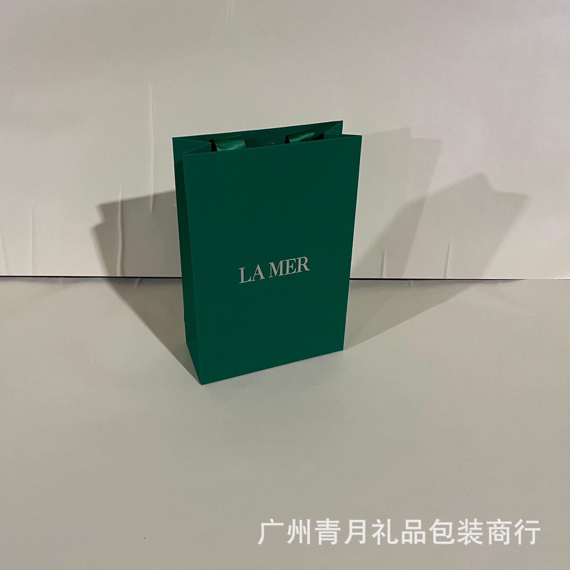 海家の包装箱の大きい/小さいギフトボックスの緑の中の礼袋の現物は卸売りします。