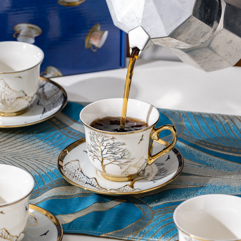 Nuevo juego de tazas de café de alto valor Taza de té de la tarde para el hogar Taza de café Phnom Penh Taza de té de salón de belleza Comercio exterior al por mayor