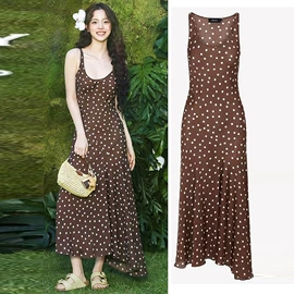 连衣裙;女式衬衫;半身裙