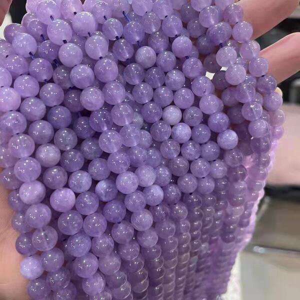 lavender round beads with amethyst