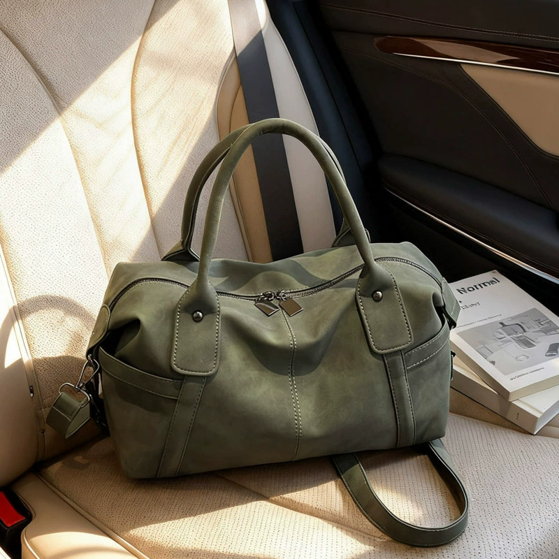 Winter Retro Shoulder Bag, Matte Finish, Capacious One-Shoulder Design, 18×7.5×10 cm