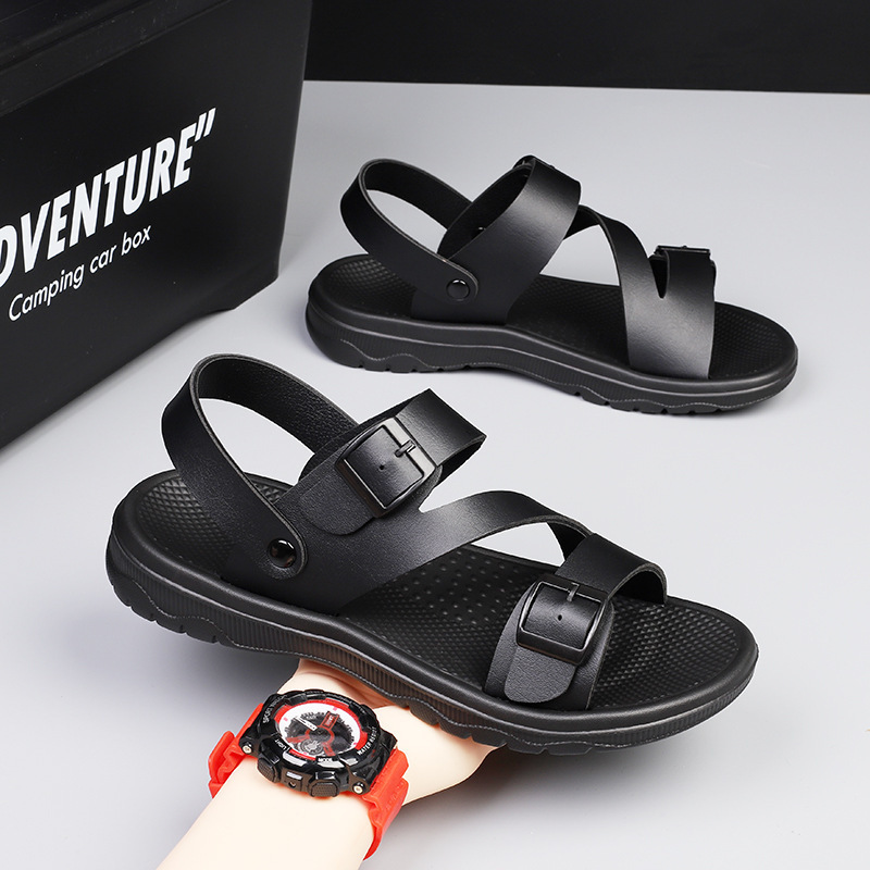 Men's Outdoor and Indoor Dual-Use Sandals for Foreign Trade, 2025 Summer New Fashion Beach Trendy Slip-On Sandals, in Stock