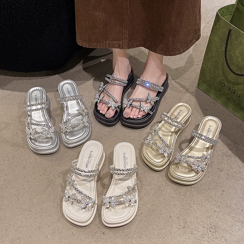 Женские летние сабо на танкетке 2025 года, новая модель в стиле феи, с бабочками и стразами, подходят к юбке, сандалии на два варианта ношения