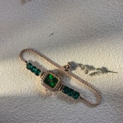 新しいファッションソリッドカラースクエアジルコニア薄いベルトダイヤモンドスクエアレディースウォッチ自由に調整可能なブレスレットウォッチレディース