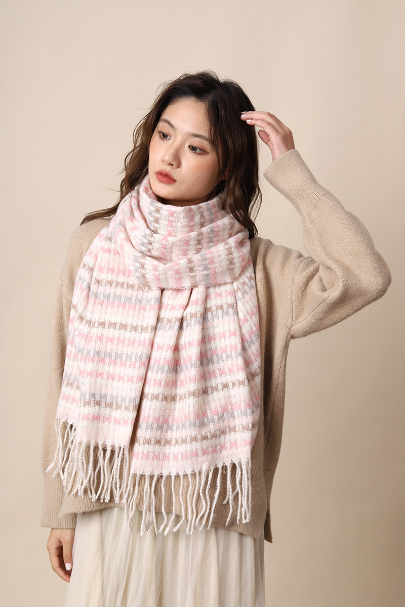 Elegant woven style cashmere 2024 new plaid women's winter Korean version versatile white student scarf_voghion.com