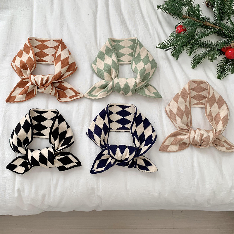 Bufandas de invierno femeninas de alta calidad 2025 nuevo algodón coreano pequeño fresco y cálido cuello lana bufandas de punto al por mayor