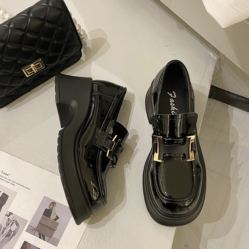 Zapatos de mujer de talla grande 41-43 zapatos de cuero de trabajo de estilo británico para mujer 2024 Primavera Nueva JK zapatos Mary Jane del todo fósforo