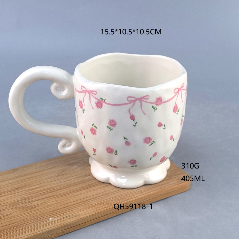 Transfronterizos mano flor insins corazón de niña estereoscópio relieve tulipas campanas de viento flor de cerámica taza de regalo de vacaciones