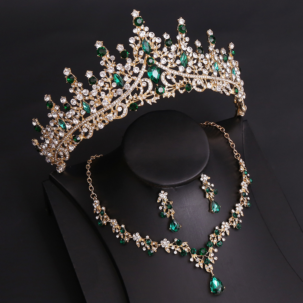 新娘项链皇冠三件套
