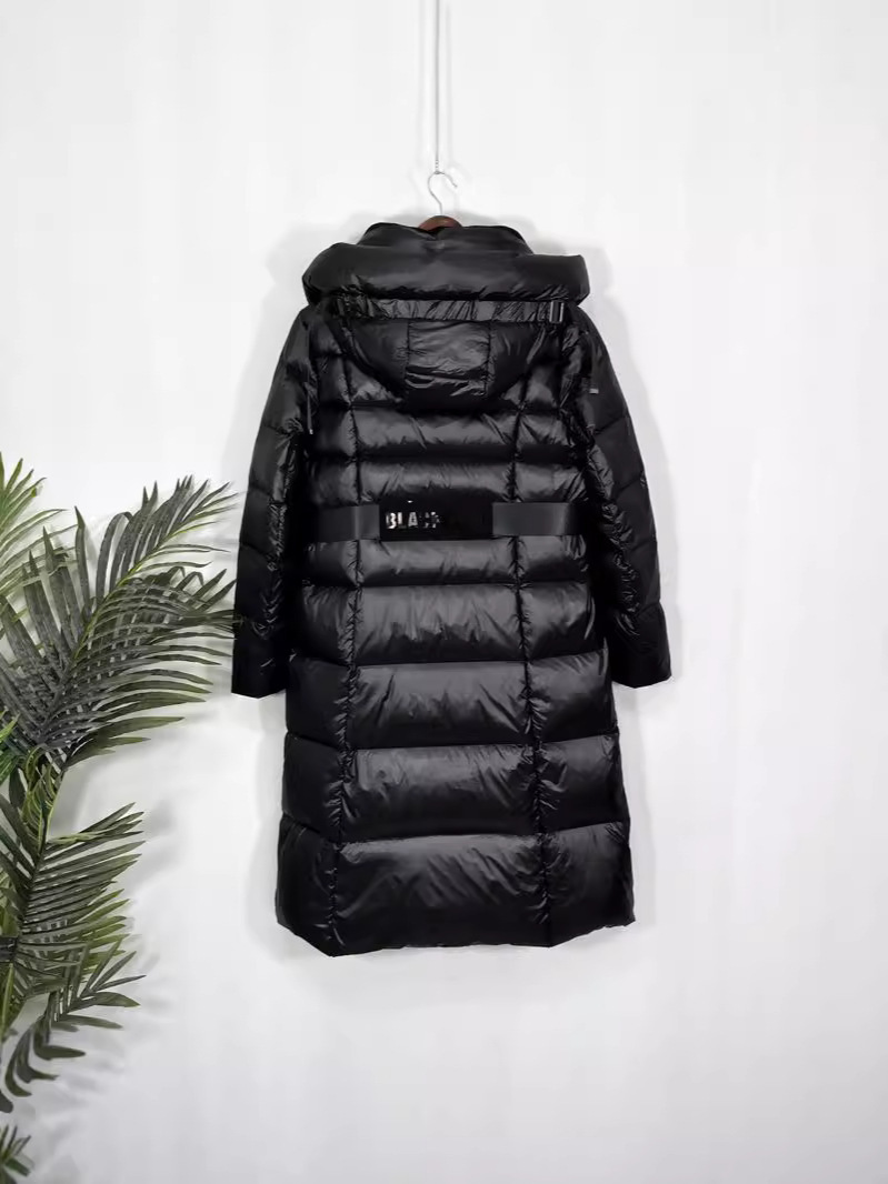 2024 invierno nuevo chaqueta de terciopelo negro para mujeres largas sobre la rodilla gorra de cintura delgada moda engrosada