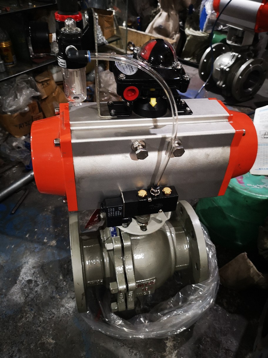 重庆武工气动执行器工业气动球阀Q641F-16P 气动球阀执行器开关