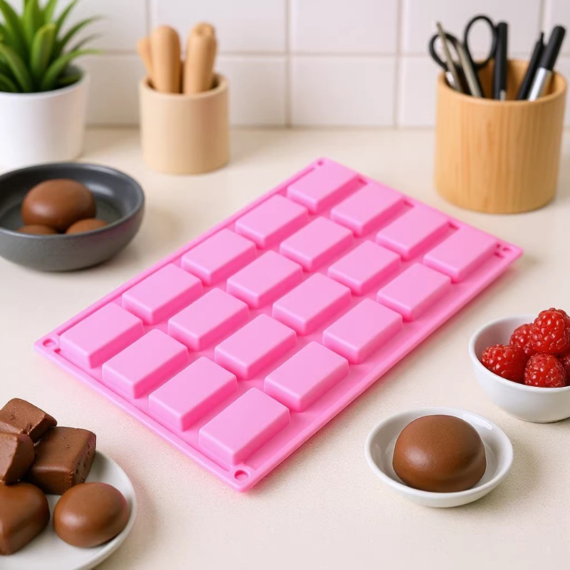 Creative Silicone 20-Piece Small Rectangular Cake Mold, Dessert Baking Supplies, Chocolate Mold, Kitchen Baking Tools