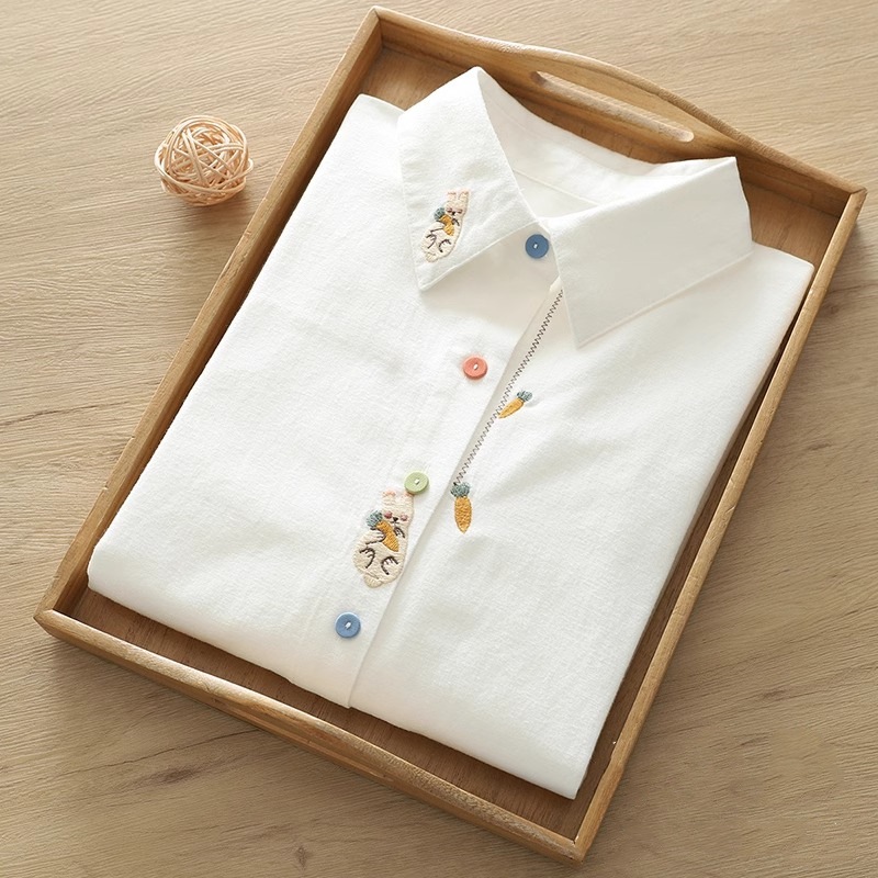 Spring New Style Artistic Fresh Rabbit and Carrot Embroidered Floral Pure Cotton White Long-Sleeved Shirt for Women, Suitable for Students and Commuting as a Base Layer