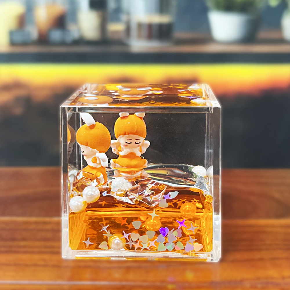 Adornos cuadrados en aceite-ángel de doble deriva