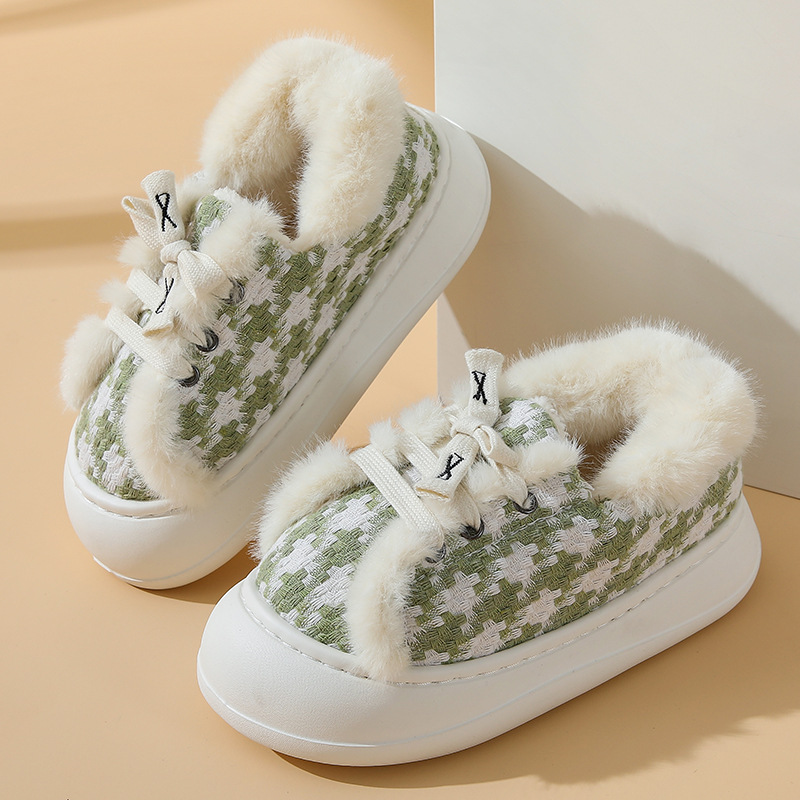 thumbnail image 1 of Botas de nieve de nuevo estilo, tacón de bolso de estilo coreano para mujeres en interiores y exteriores, además de suela gruesa de terciopelo, zapatos de algodón peludos antideslizantes y cálidos par, 1 of 5