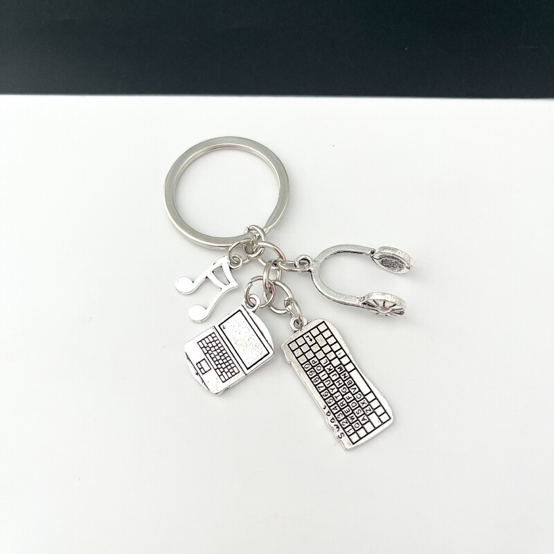 Game Keychain Computer Keyboard Mouse Headset Musical Note E-Sports Friendship Keychain Game Keychain Computer Keyboard Mouse Headset Musical Note E-Sports Friendship Keychain