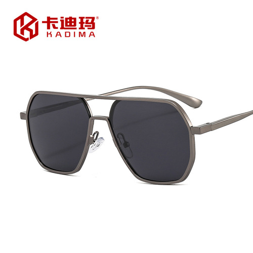 Fashionable Aluminum Magnesium Polarized Aviator Sunglasses Day and Night Dual Use Driving Sunglasses Color Changing Sunglasses