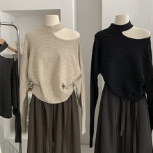 欧玛莱 设计感镂空长袖针织衫女冬季新款蝙蝠袖纯色百搭上衣 5813