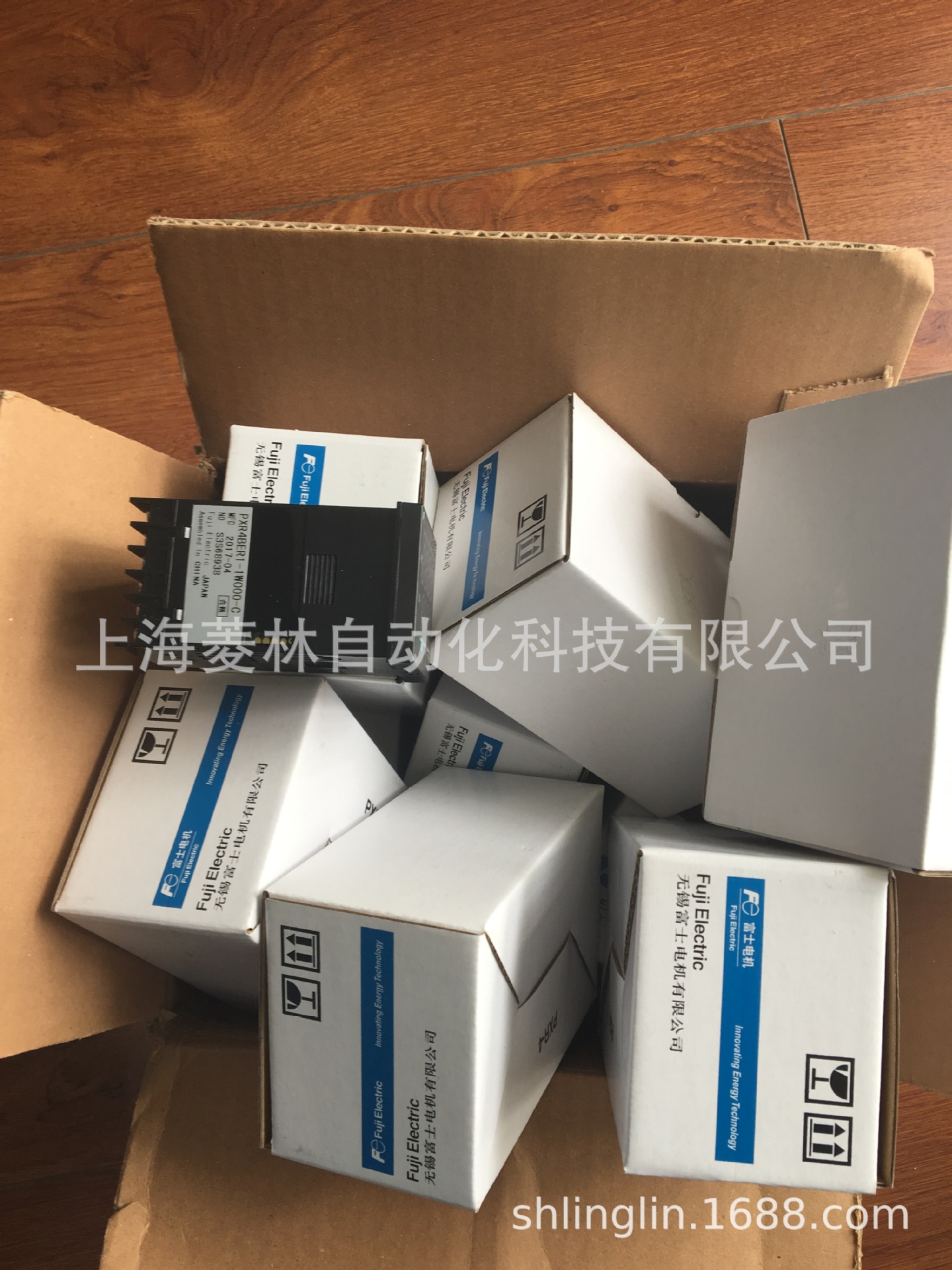 富士FUJI PXR5BEY1-8WM00-C PXR5NCY1-8WM00-C PXR5NAY1-8WM00-C