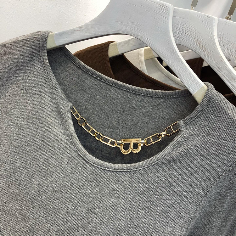 9_81968aed-ae2b-47a1-b884-7ca1