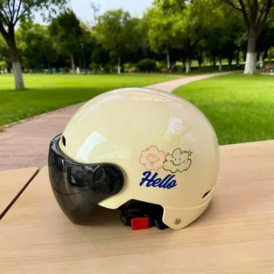 Newly certified electric vehicle helmet, winter electric scooter motorcycle half helmet, unisex all-season safety helmet