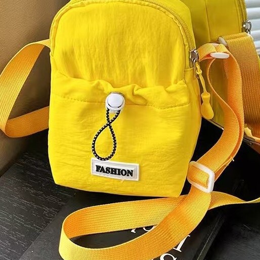 Lightweight Travel Crossbody Bag for Men and Women, Cycling Bag, Work Commute Phone Bag, Single-Shoulder Outdoor Hiking Water Bottle Bag