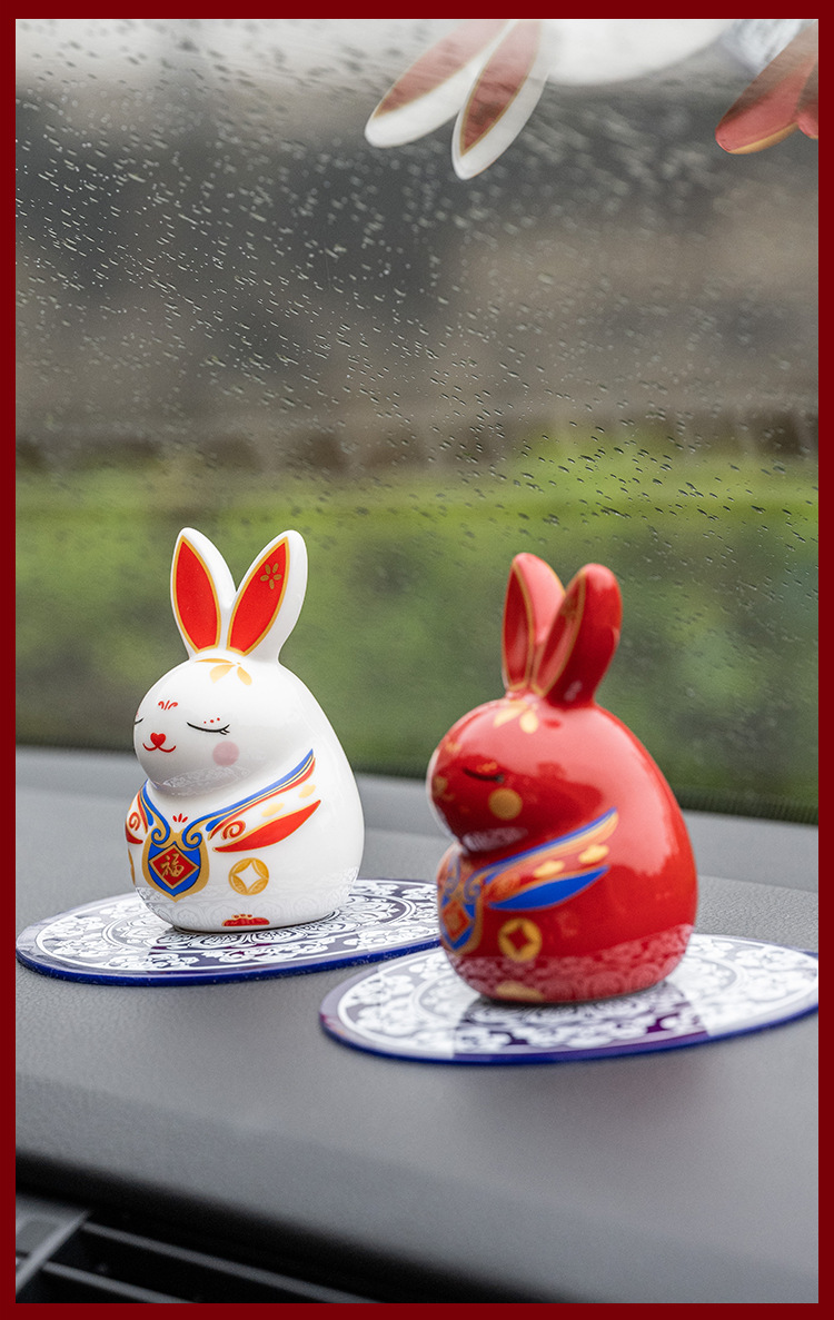必胜兔车载摆件_08.jpg