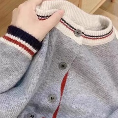 日韩宽松休闲学院风针织开衫秋冬新款圆领小个子撞色软糯毛衣外套