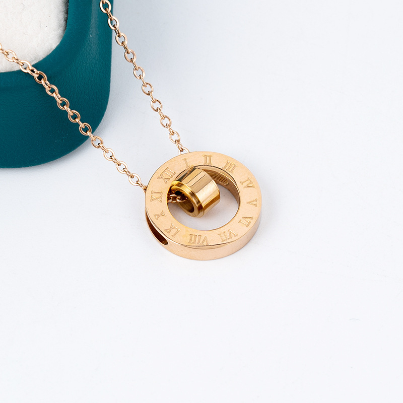 New Korean-Style Roman Numeral Necklace Stainless Steel Fashion Light Luxury Rose Gold Zircon Clavicle Chain Internet Celebrity Pendant