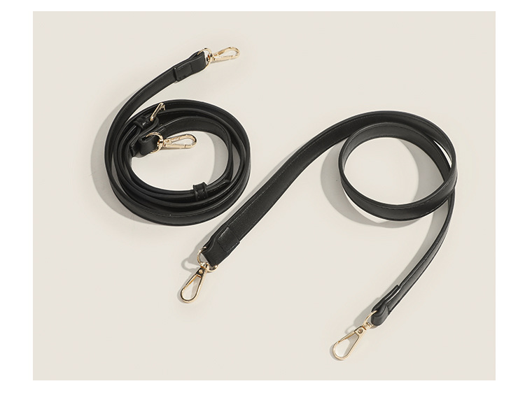 Recommended by internet celebrities for autumn and winter high-capacity commuting shoulder bags, contrasting colors, INS_voghion.com