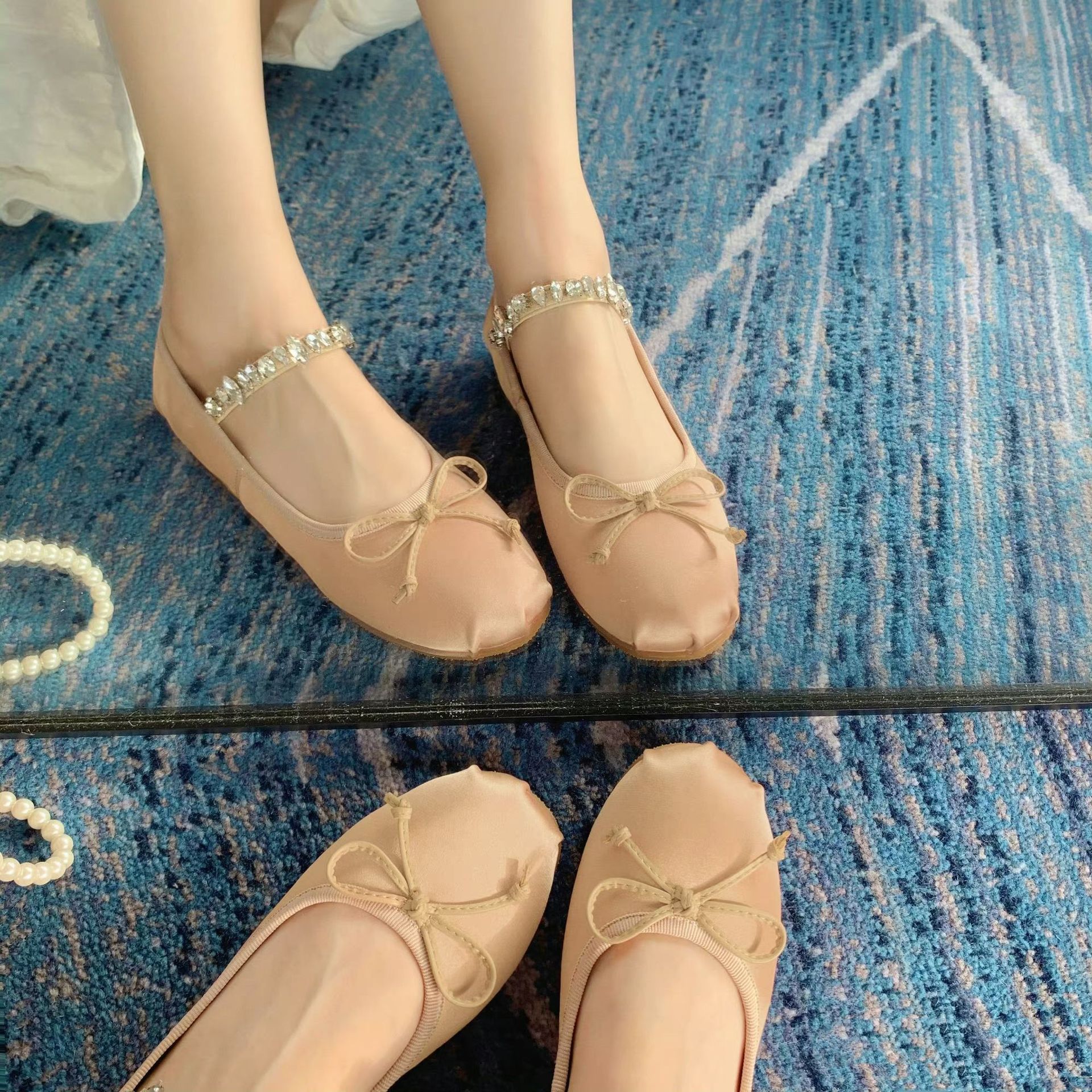 Versión de piel de oveja ~ Grava Madre con el mismo tipo de diamante con arco francés cabeza redonda zapatos de ballet de fondo plano zapatos de mujer mary-zhen