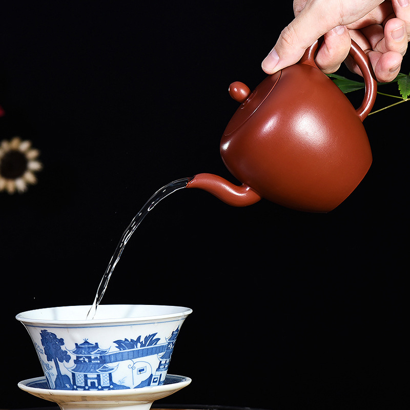 Yixing crudo mineral tetera hecho a mano rojo belleza hombro fábrica venta al por mayor té conjunto tetera agente de una sola pieza entrega