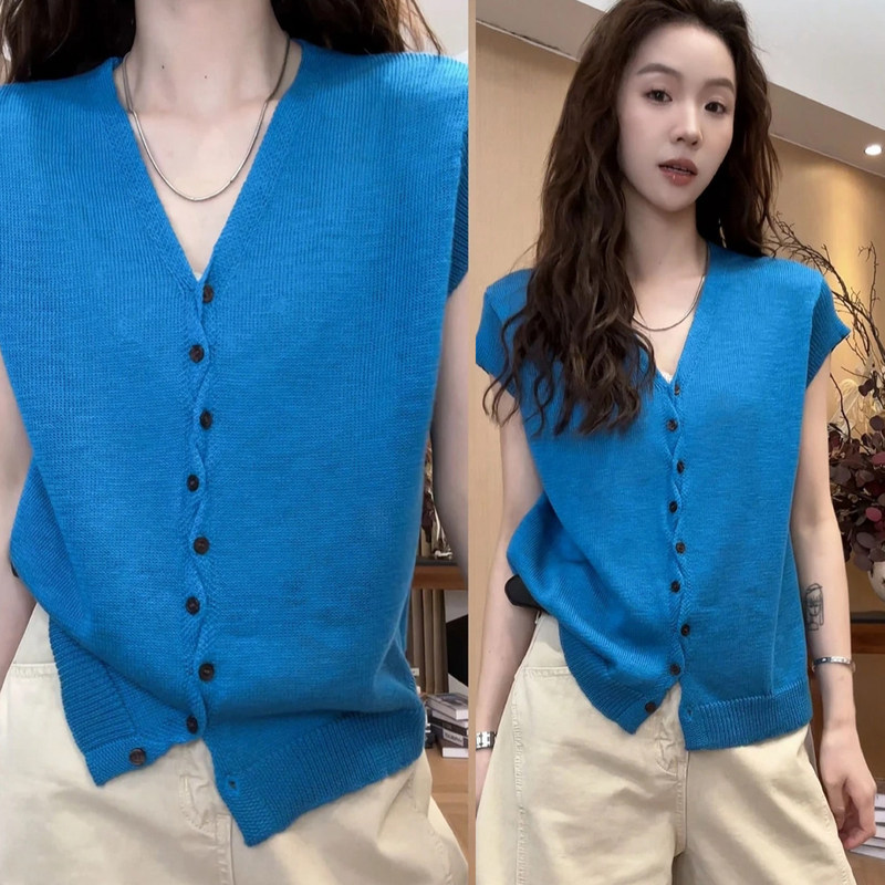 Summer New Style Cross-Button Slimming V-Neck Short-Sleeved Knitted Cardigan for Women, Loose Buttoned Top, Lazy Style Short-Sleeved Top Summer New Style Cross-Button Slimming V-Neck Short-Sleeved Knitted Cardigan for Women, Loose Buttoned Top, Lazy Style Short-Sleeved Top