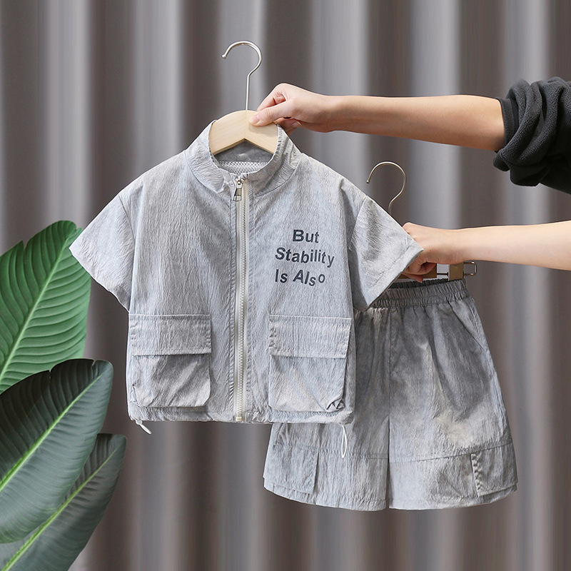 7262 Traje de verano para niños Camisa rosa de manga corta de moda para niños Traje de dos piezas de marca de moda de verano 2025 verano