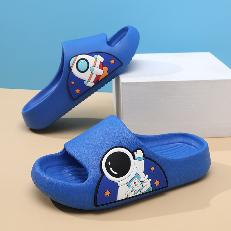 Children's Slippers Boys Slippers Indoor Home Girls' Anti-slip Soft Bottom Summer New Style Baby Boys Middle and Big Children Children's Slippers Boys Slippers Indoor Home Girls' Anti-slip Soft Bottom Summer New Style Baby Boys Middle and Big Children