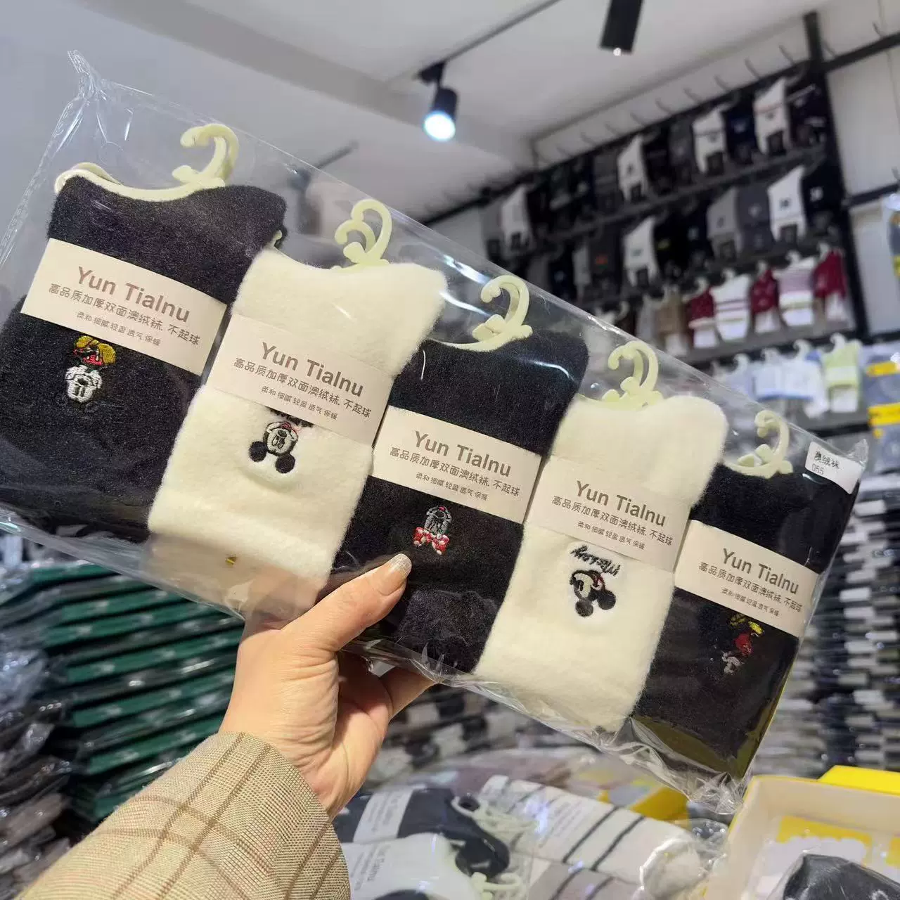 Теплый мультяшный бархат knee socks средняя длина