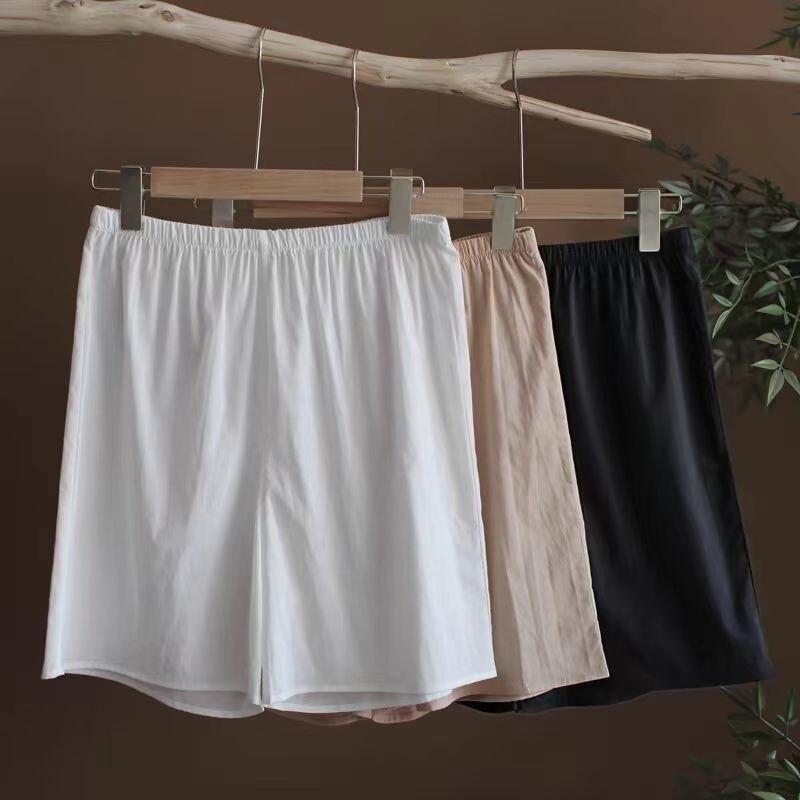 Official Image of Summer Thin Cotton Leggings with Elastic Waistband, Pure Cotton Loose-Fitting Four-Quarter Shorts for Women in White Official Image of Summer Thin Cotton Leggings with Elastic Waistband, Pure Cotton Loose-Fitting Four-Quarter Shorts for Women in White