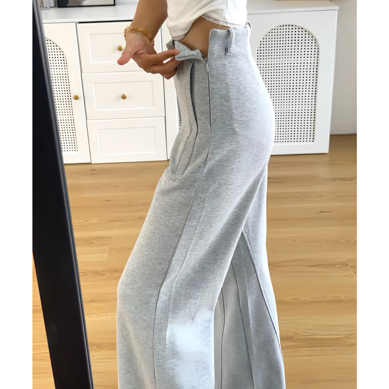 Gray Low-Waist Micro-Flared Sweatpants for Women in Autum 2025 Casual Draped Small Loose Slimming Look Wide-Leg Flared Pants