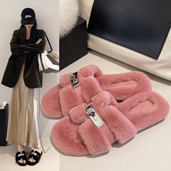 毛毛拖鞋女2025秋季新款外穿平底加绒网红一字交叉金属扣复古棉拖