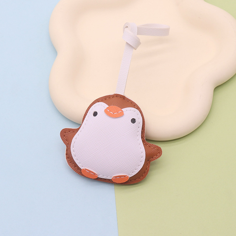 革 PU ストラップ漫画ペンギン動物キーホルダーバッグペンダント衣類アクセサリーアクセサリー工場卸売|undefined