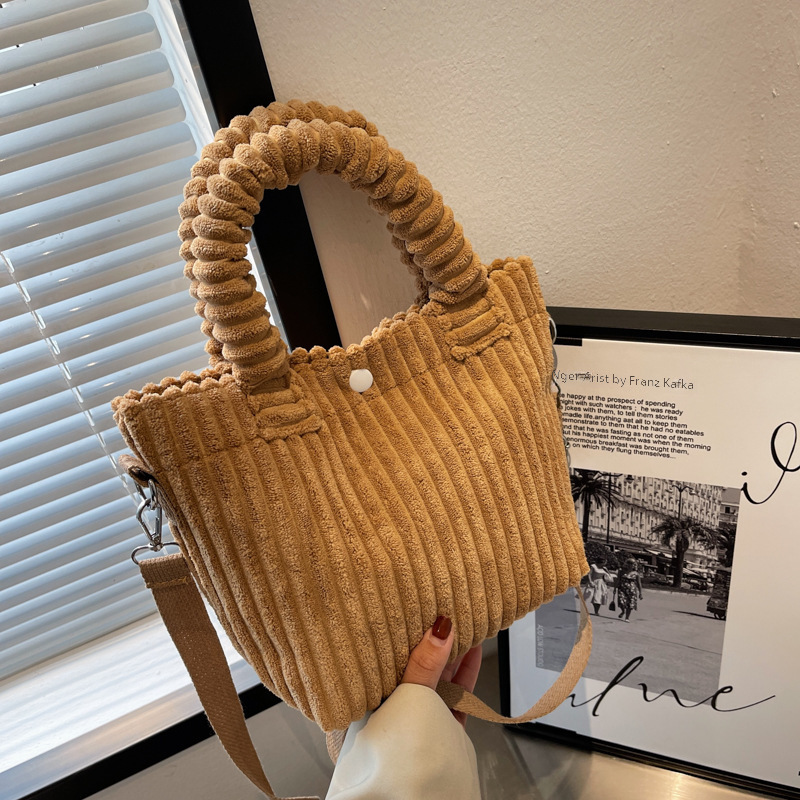 Winter handheld small bag