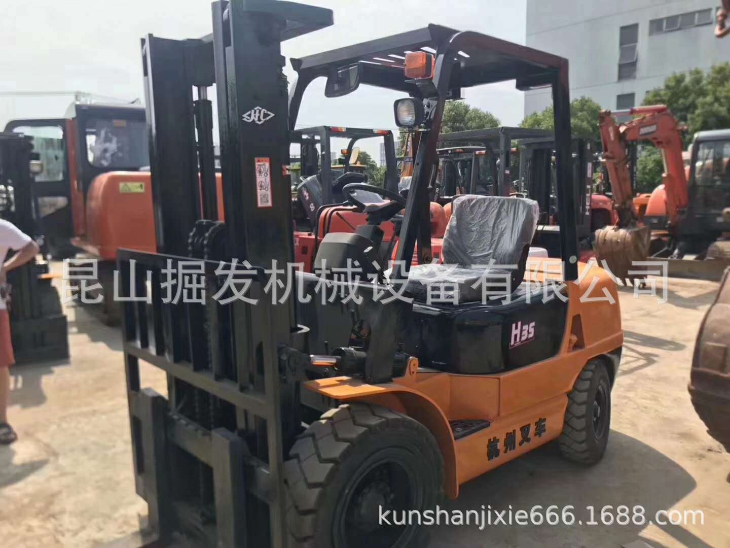 杭叉3.5吨叉车上海现货转让